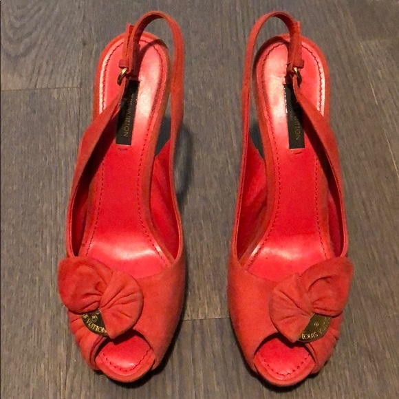 Coral suede LV heels - Picture 1 of 2